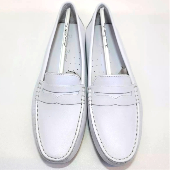 Massimo Mätteo Penny Keeper Loafers White Leather Women's 6.5B NIB MM-3178 - Picture 8 of 15
